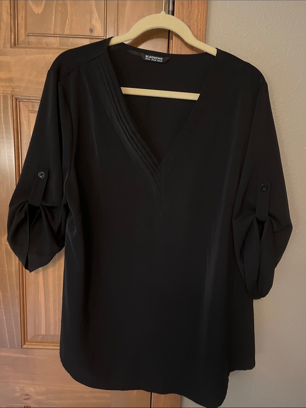 BloomChic Black V-Neck Pintuck Roll-Sleeve Blouse